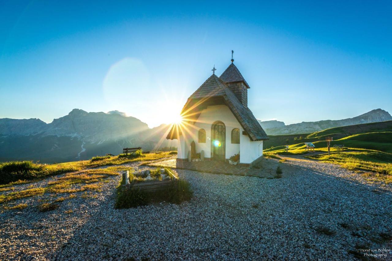 Rifugio Alpino Pralongia Villa Corvara In Badia Bagian luar foto